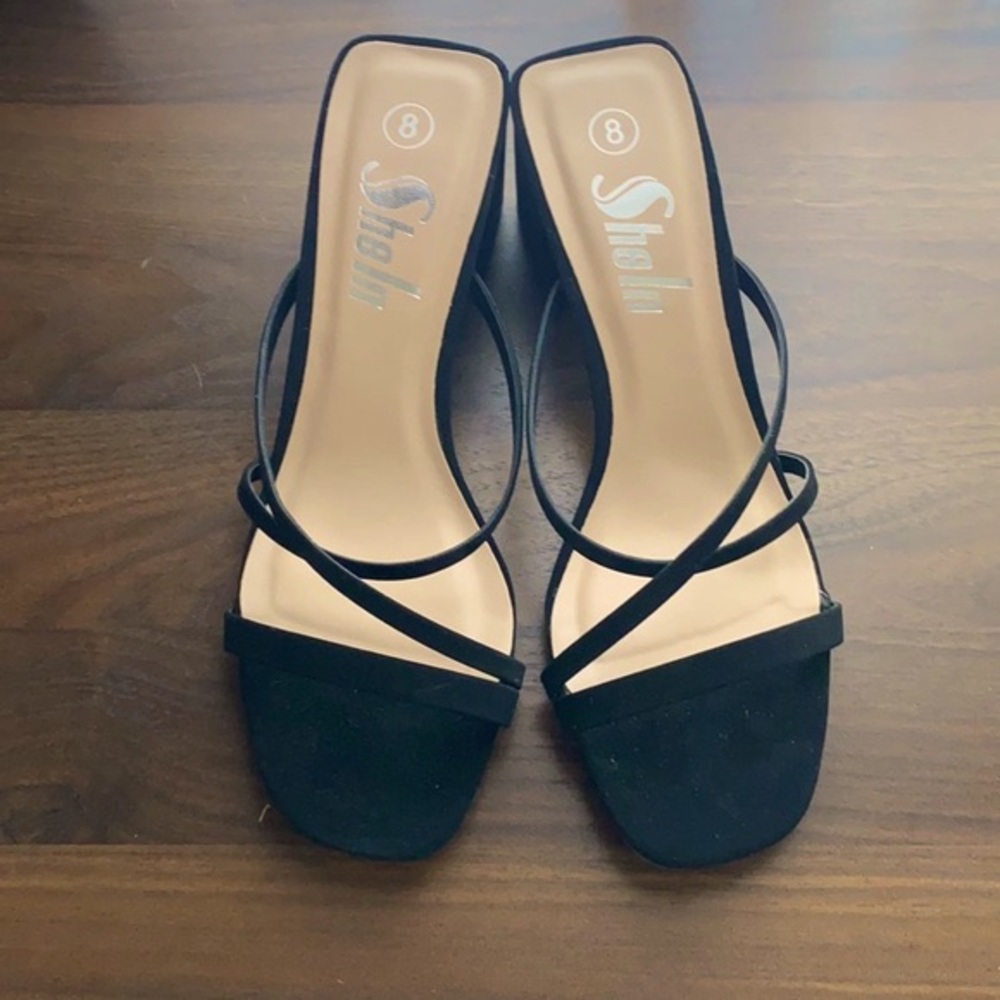 Like New black multi strap mules Shein